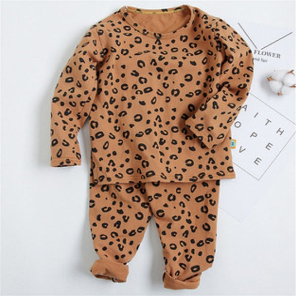 Children's pajamas set