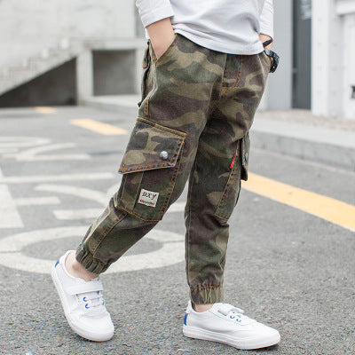 Children's pocket camouflage trousers