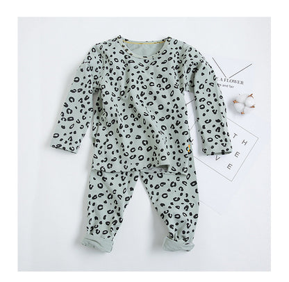 Children's pajamas set