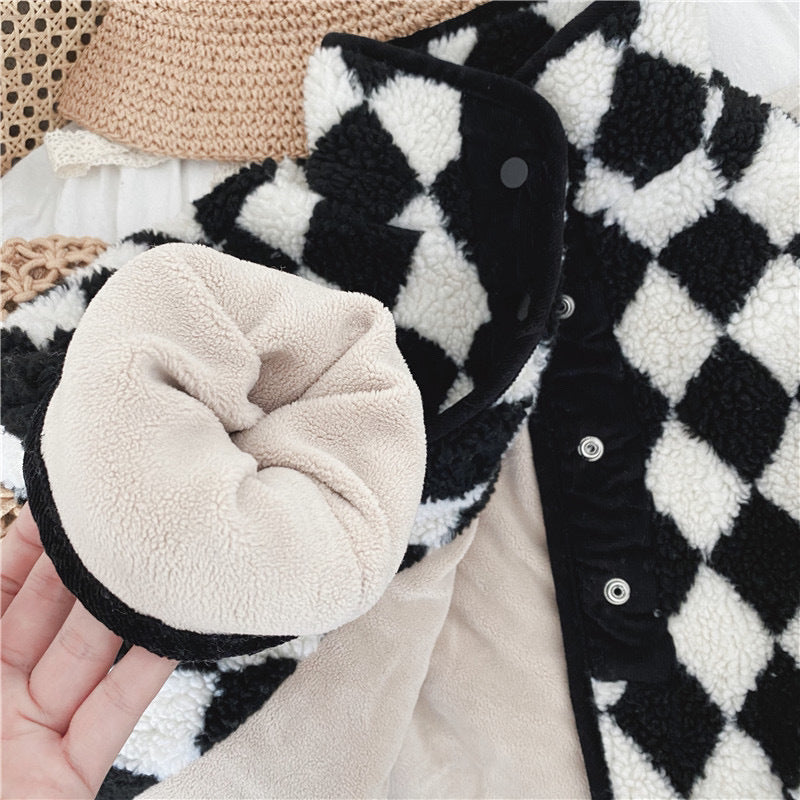Diamond Lattice Jacket