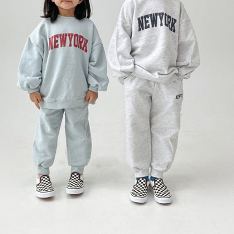 Long-sleeved Pullover Sweater Set For Boys And Girls